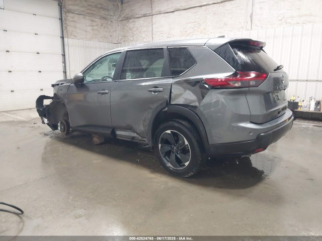 Nissan 2024 2024 5N1BT3BB0RC701399 Image 3