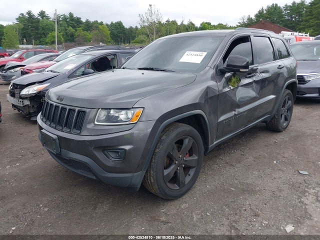 Jeep Grand Cherokee 2014 1C4RJFBG4EC246332 Image 2