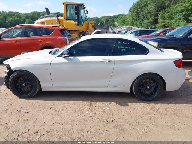 WBA1J9C52GV372074 BMW M235I