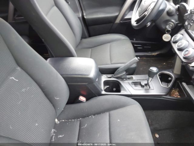 2018 TOYOTA RAV4 JTMBFREV8JJ200930 Photo 4