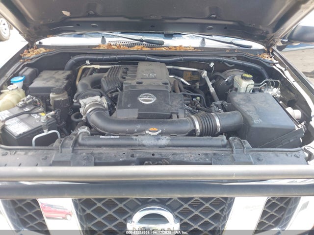1N6DD0ER2HN762643 Nissan 2017