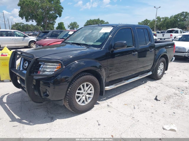 1N6DD0ER2HN762643 Nissan 2017