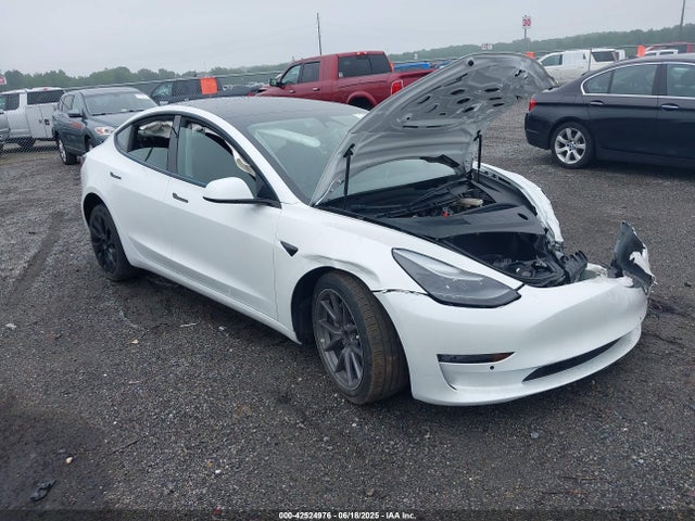 2022 TESLA MODEL 3 5YJ3E1EA5NF305301 Photo 0