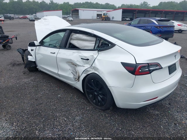 2022 TESLA MODEL 3 5YJ3E1EA5NF305301 Photo 2