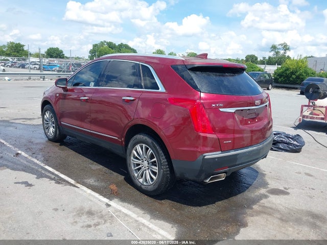 2017 CADILLAC XT5 1GYKNDRS8HZ176706 Photo 2