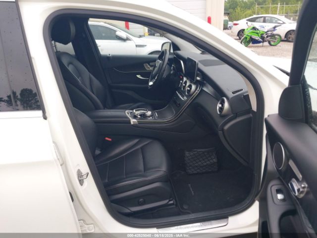 2016 MERCEDES-BENZ GLC 300 WDC0G4JB7GF095807 Photo 4