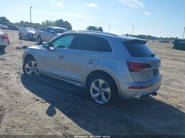 2022 AUDI Q5 WA1EAAFY3N2120175 Photo 2