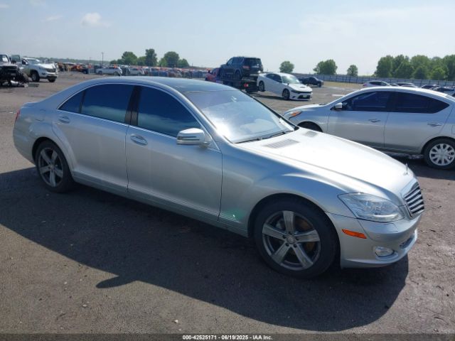 2011 MERCEDES-BENZ S 550 WDDNG7BB6BA417876