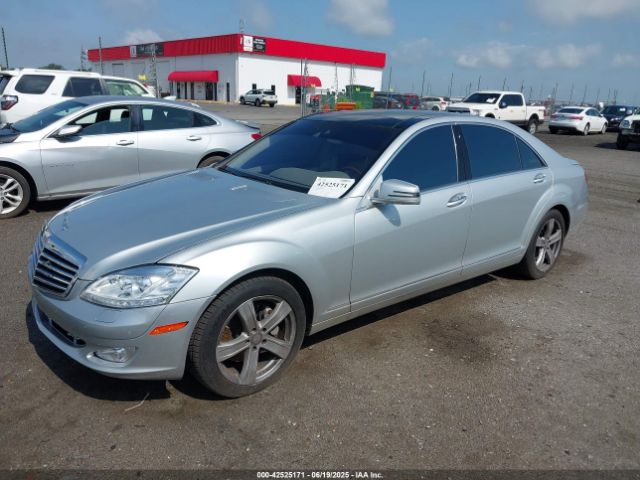 2011 MERCEDES-BENZ S 550 WDDNG7BB6BA417876 Photo 1