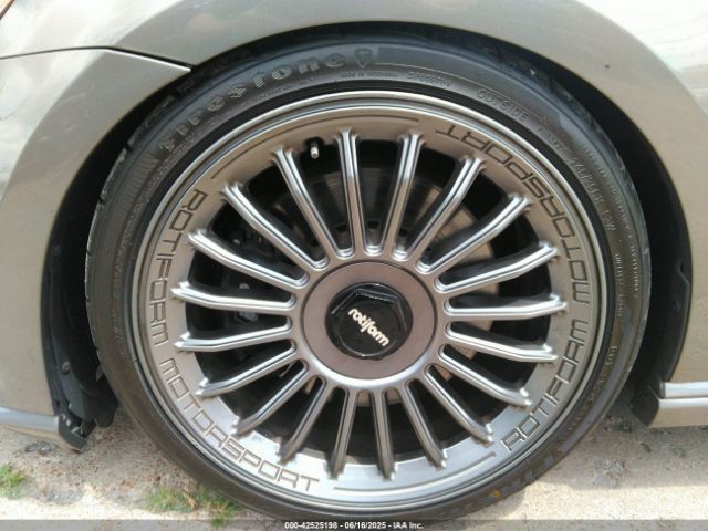 WVWUF7AU7GW154092 Volkswagen Golf R 4-door