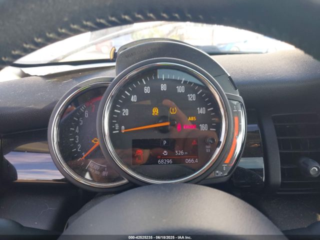 2019 MINI HARDTOP WMWXU1C5XK2J02832 Photo 6