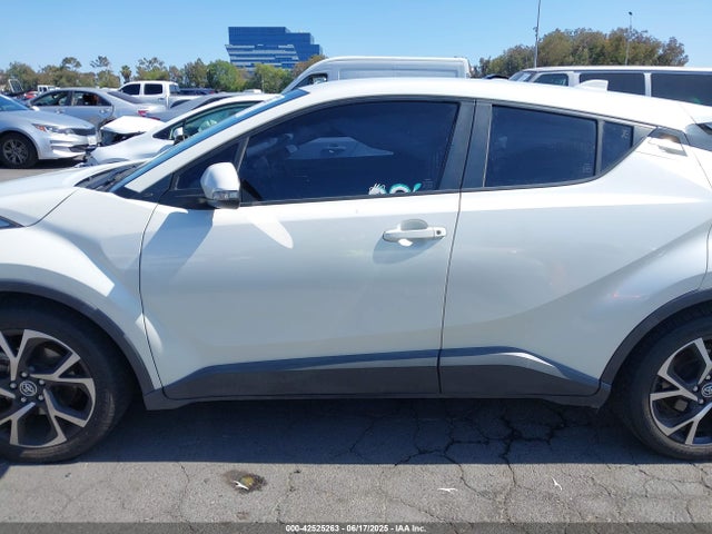 JTNKHMBX1K1025873 Toyota 3zr-fae