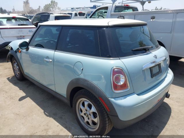 2012 MINI COOPER WMWSU3C54CT260293 Photo 2