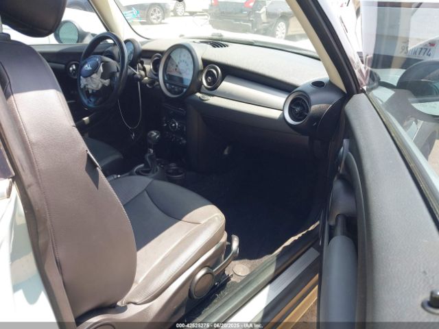 2012 MINI COOPER WMWSU3C54CT260293 Photo 4
