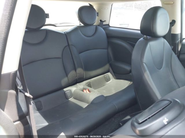 2012 MINI COOPER WMWSU3C54CT260293 Photo 7