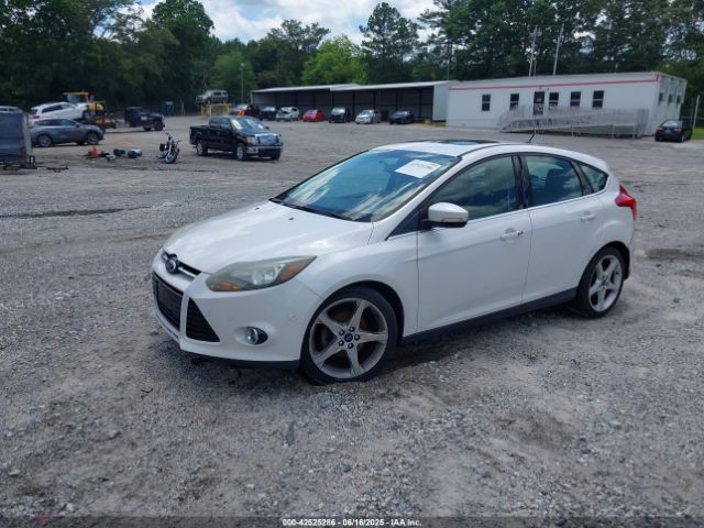 2013 FORD FOCUS 1FADP3N28DL335610 Photo 1