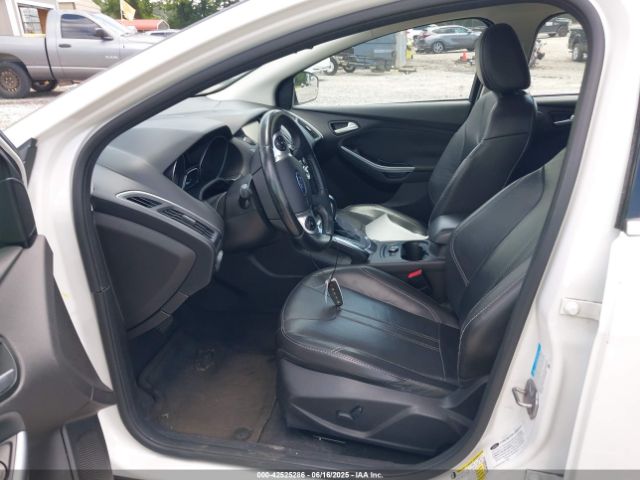 2013 FORD FOCUS 1FADP3N28DL335610 Photo 4