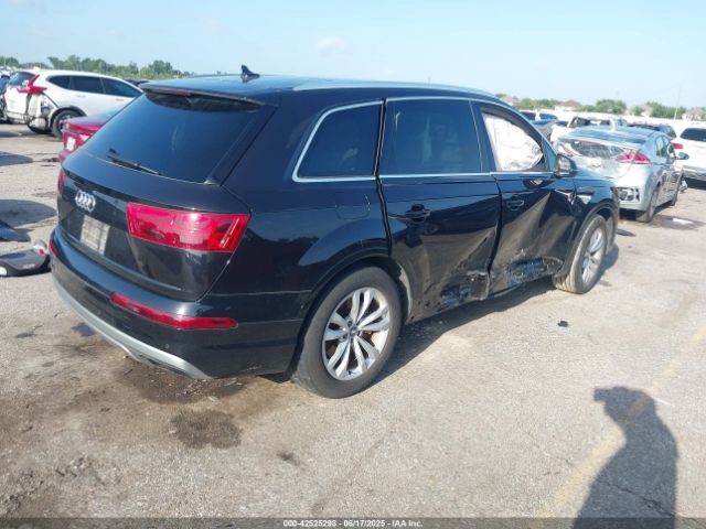 2019 AUDI Q7 WA1LAAF73KD005199 Photo 3
