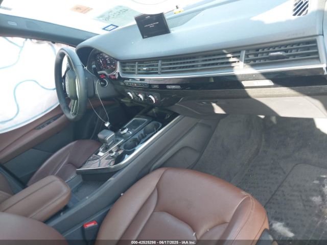 2019 AUDI Q7 WA1LAAF73KD005199 Photo 4