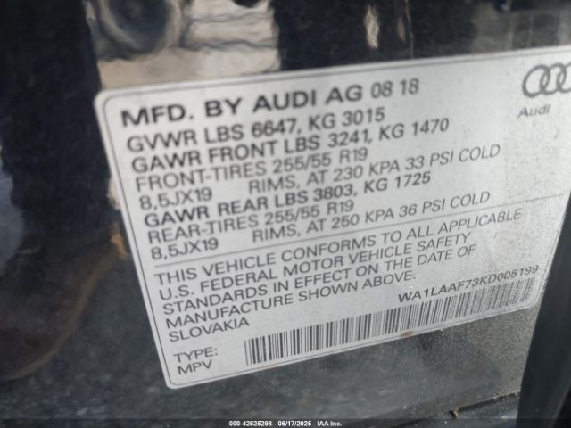 2019 AUDI Q7 WA1LAAF73KD005199 Photo 8