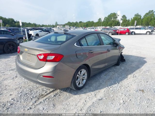 2019 CHEVROLET CRUZE 1G1BE5SM5K7126199 Photo 3
