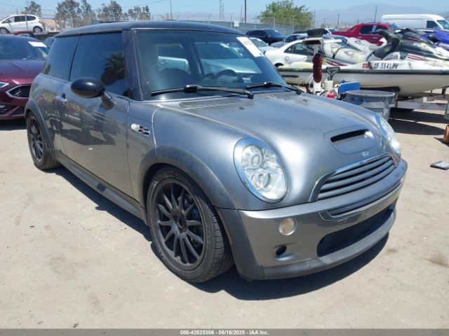 2006 MINI COOPER S WMWRE33536TL22511 Photo 0