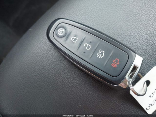 2019 FORD ESCAPE 1FMCU9J98KUA95238 Photo 10