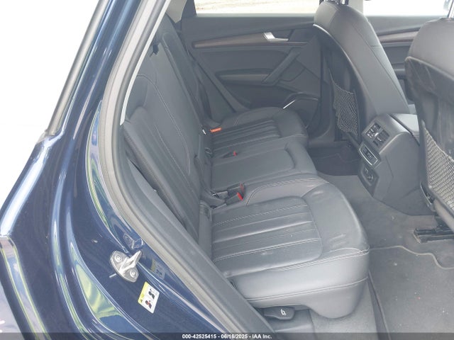 WA1AAAFYXM2010852 Audi Q5