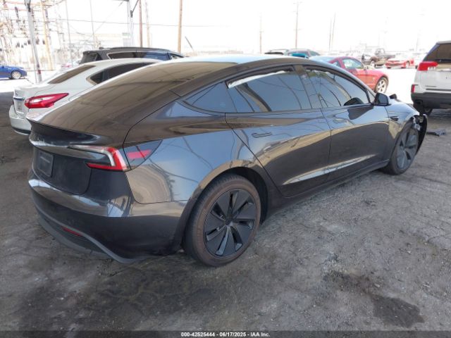 2025 TESLA MODEL 3 5YJ3E1EA5SF978214 Photo 3