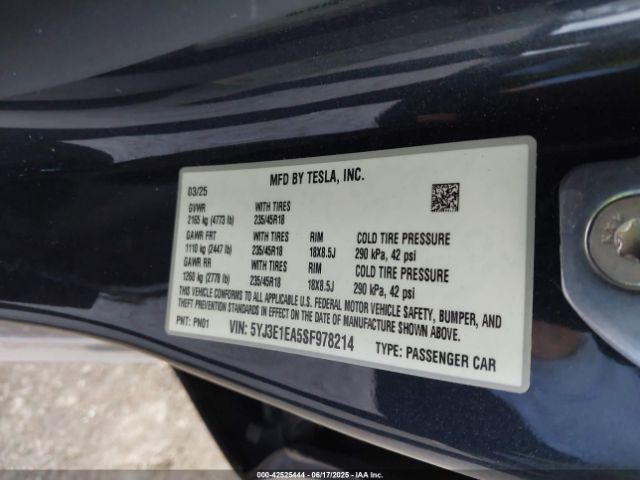 2025 TESLA MODEL 3 5YJ3E1EA5SF978214 Photo 8