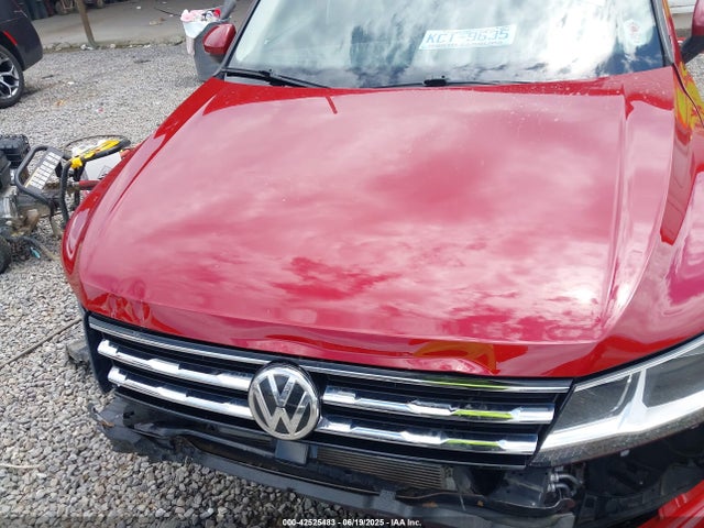 Volkswagen 2018 2018 3VV2B7AX7JM197319 Image 10