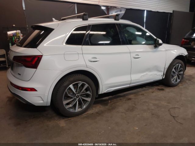 2021 AUDI Q5 WA1BAAFY0M2110401 Photo 3