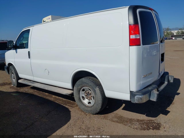 1GCWGAF71M1242604 Chevrolet l8t