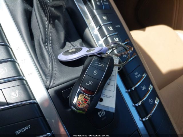 WP1AA2A58JLB06928 Porsche Macan