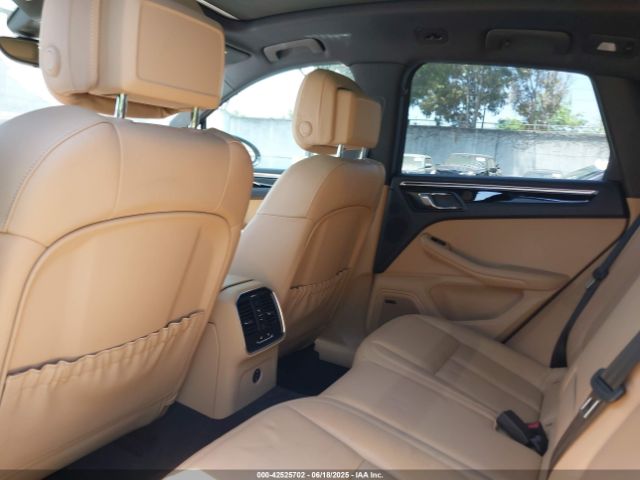 WP1AA2A58JLB06928 Porsche Macan