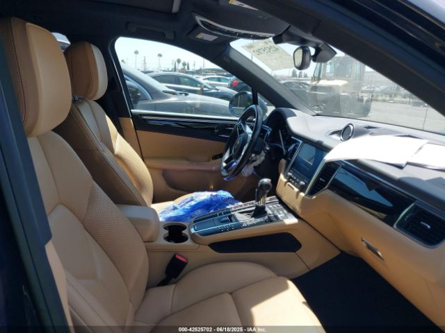 WP1AA2A58JLB06928 Porsche Macan