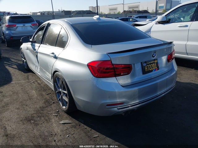 WBA8B9G32HNU56014 BMW 2017