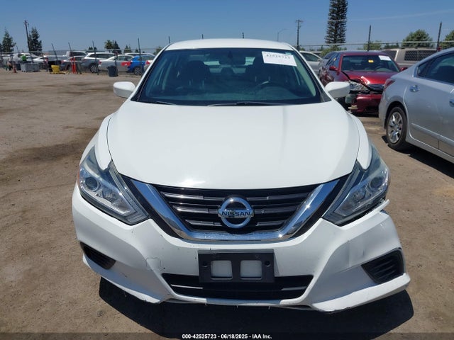 1N4AL3AP3JC179391 Nissan 2018