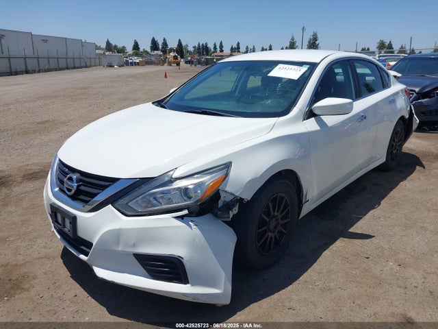 1N4AL3AP3JC179391 Nissan 2018