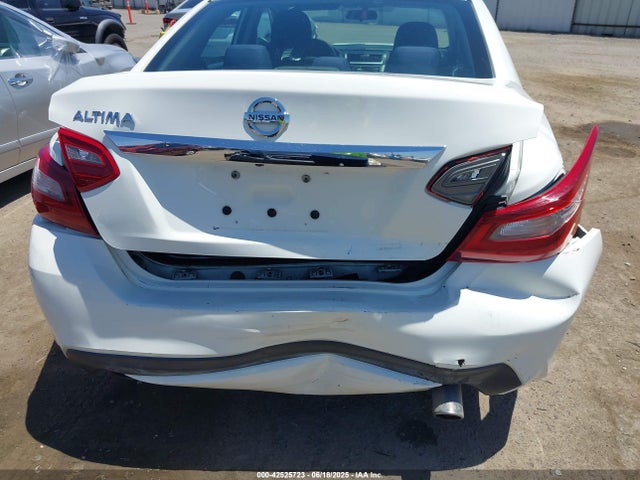 1N4AL3AP3JC179391 Nissan 2018
