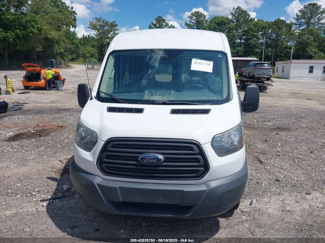 1FTNR2CM1FKA00768 Ford 2015