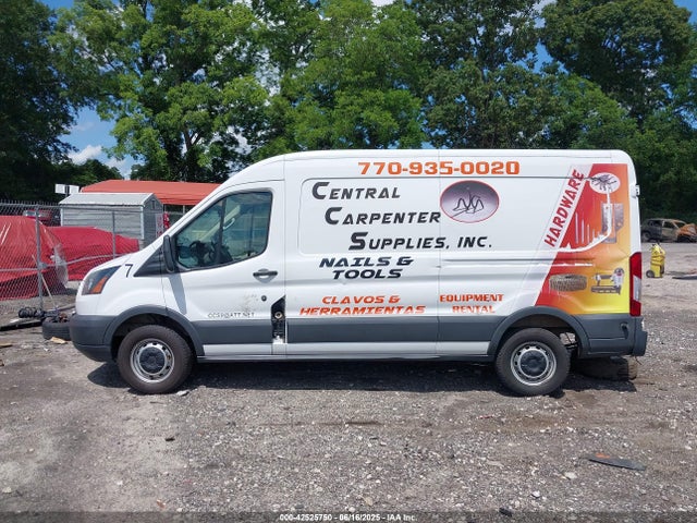 1FTNR2CM1FKA00768 Ford 2015