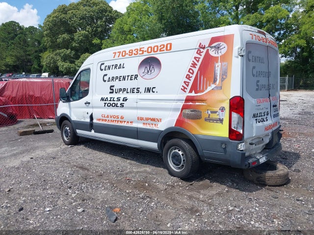1FTNR2CM1FKA00768 Ford 2015