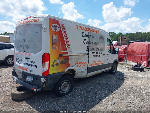 1FTNR2CM1FKA00768 Ford 2015