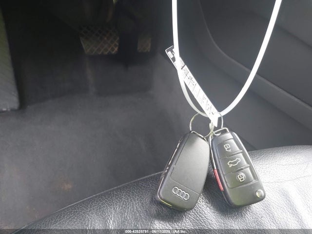 2016 AUDI A3 WAUA7GFF9G1057173 Photo 10