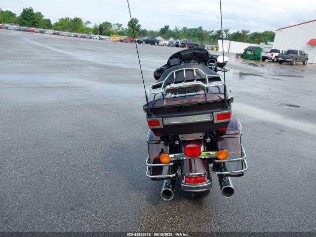 2011 HARLEY-DAVIDSON FLHTCU 1HD1FC419BB669977 Photo 5