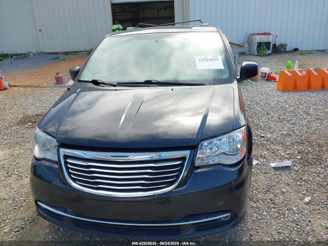 2C4RC1BG2GR297366 Chrysler Town and Country