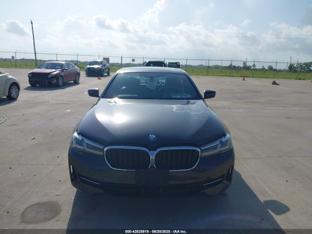 BMW 530e 2022 WBA13AG02NCH64896 Image 12