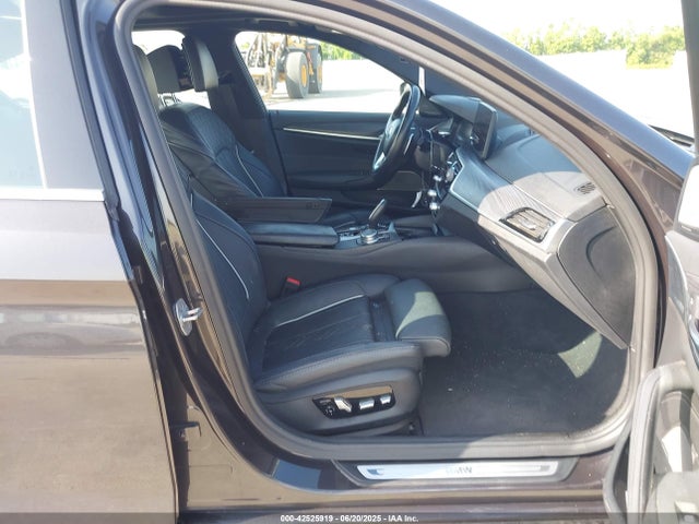 BMW 530e 2022 WBA13AG02NCH64896 Image 5