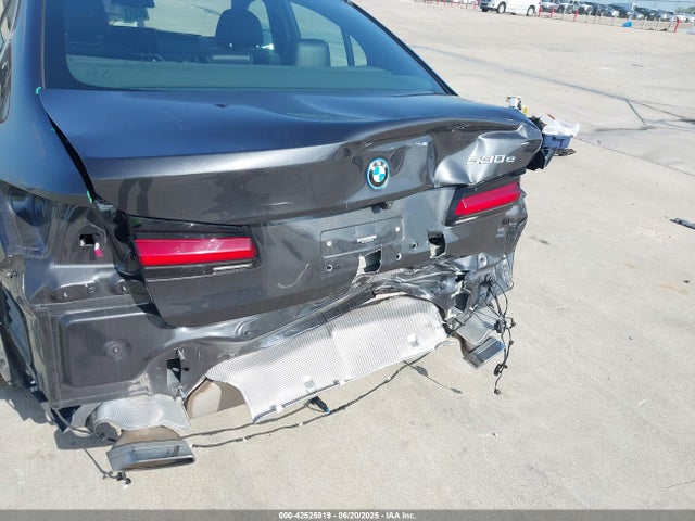 BMW 530e 2022 WBA13AG02NCH64896 Image 6